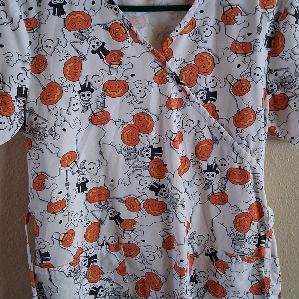 Smart Scrubs Festive Skeleton Print Top 0062